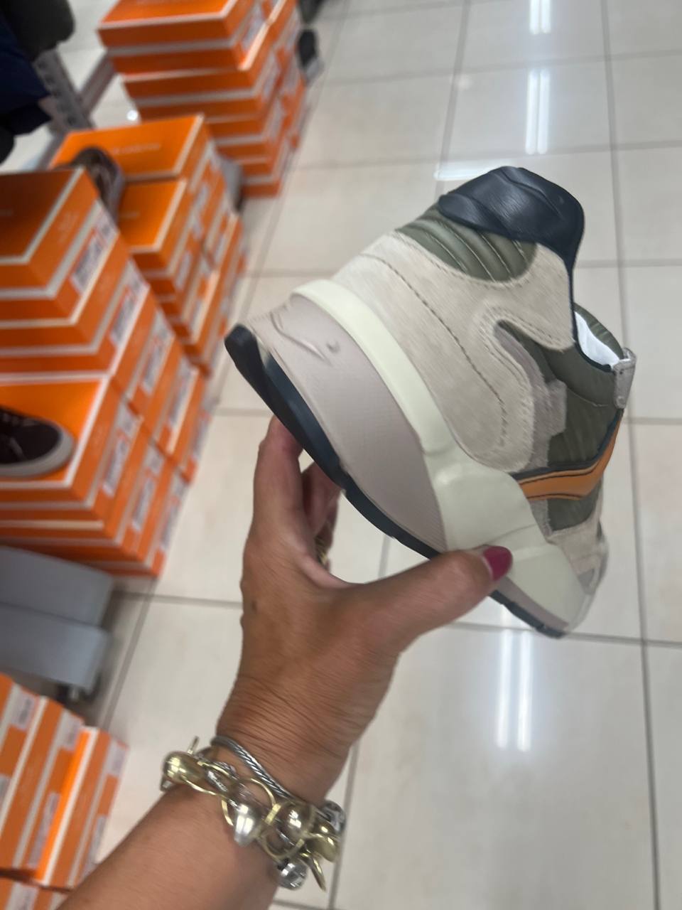 Фото Outlet