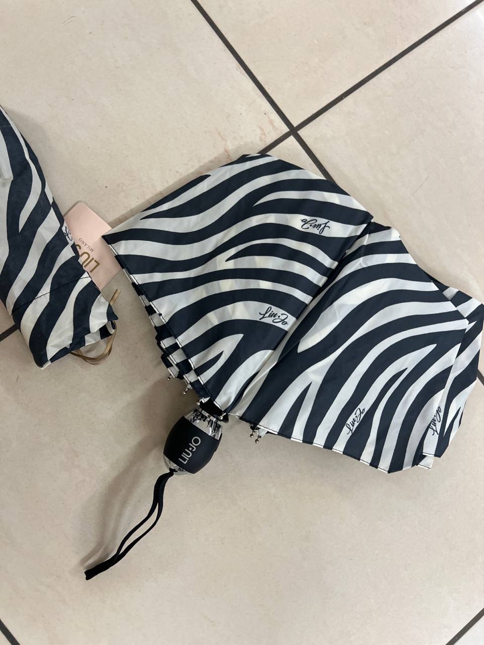 Outlet Фото Outlet