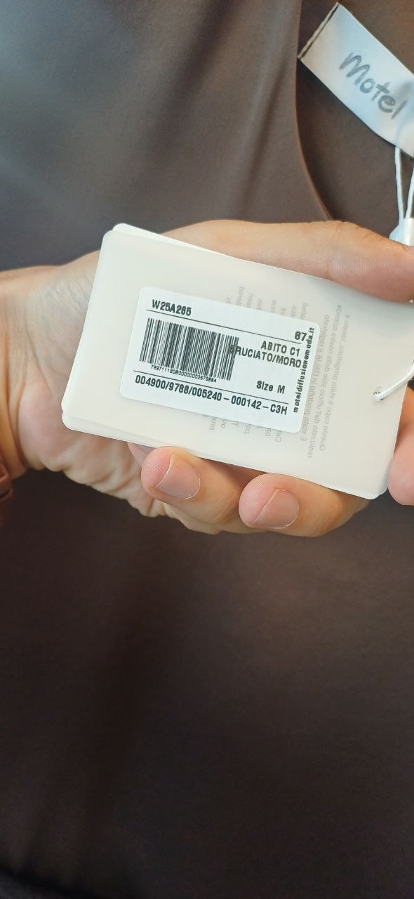 Adora Фото Adora