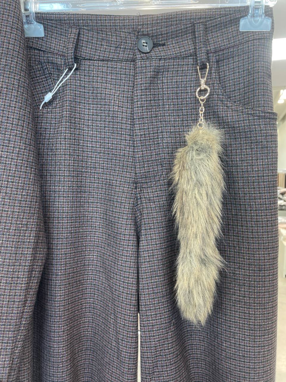 Adora Фото Adora