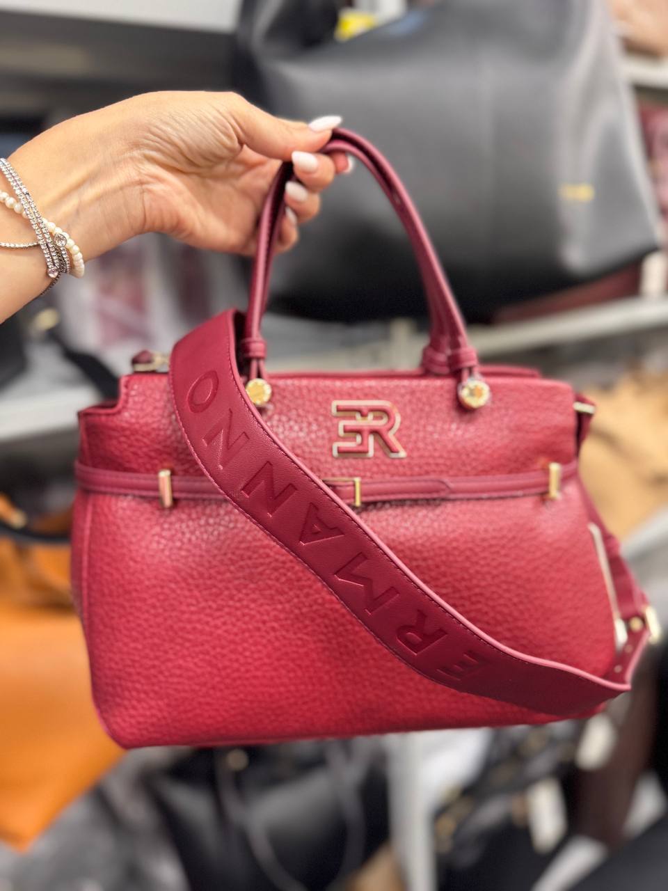 Фото Roberto Serpentini