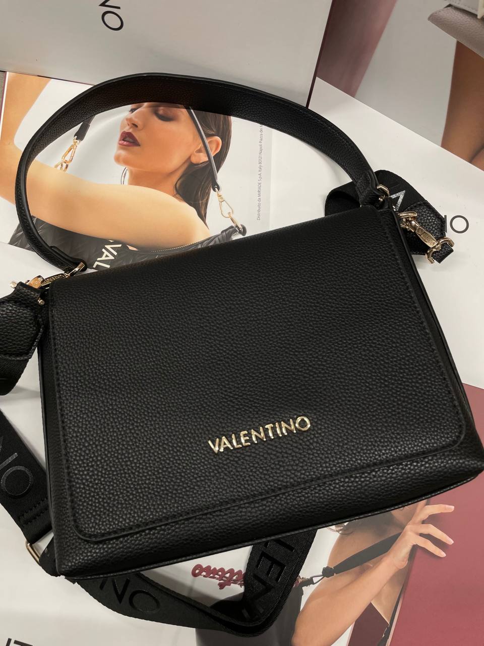 Фото Roberto Serpentini