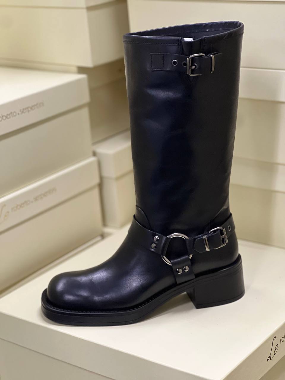 Фото Roberto Serpentini