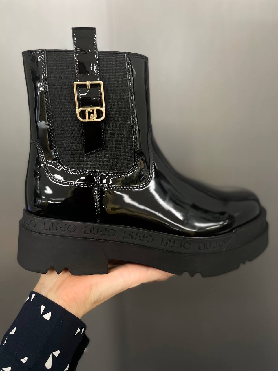 Итальянская одежда, бренд Roberto Serpentini, арт. 73968444