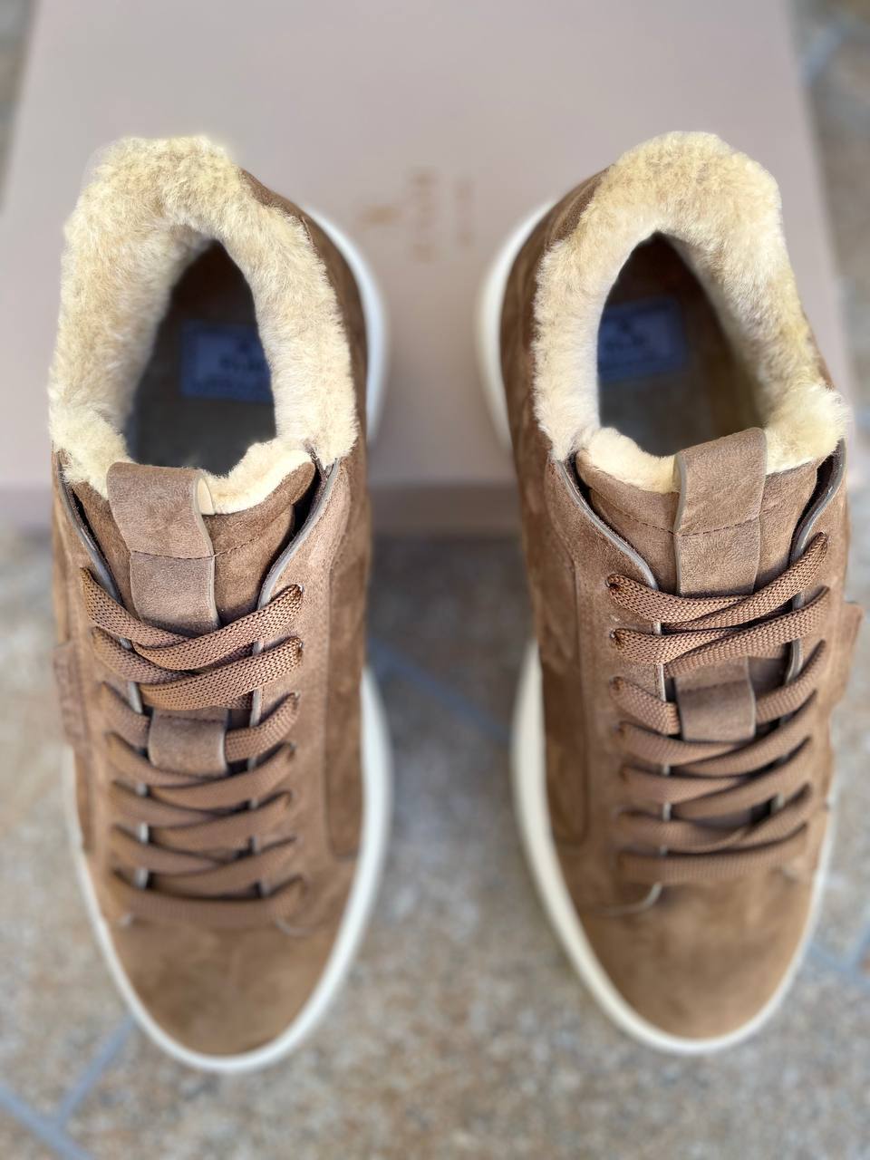 Фото Gil Santucci