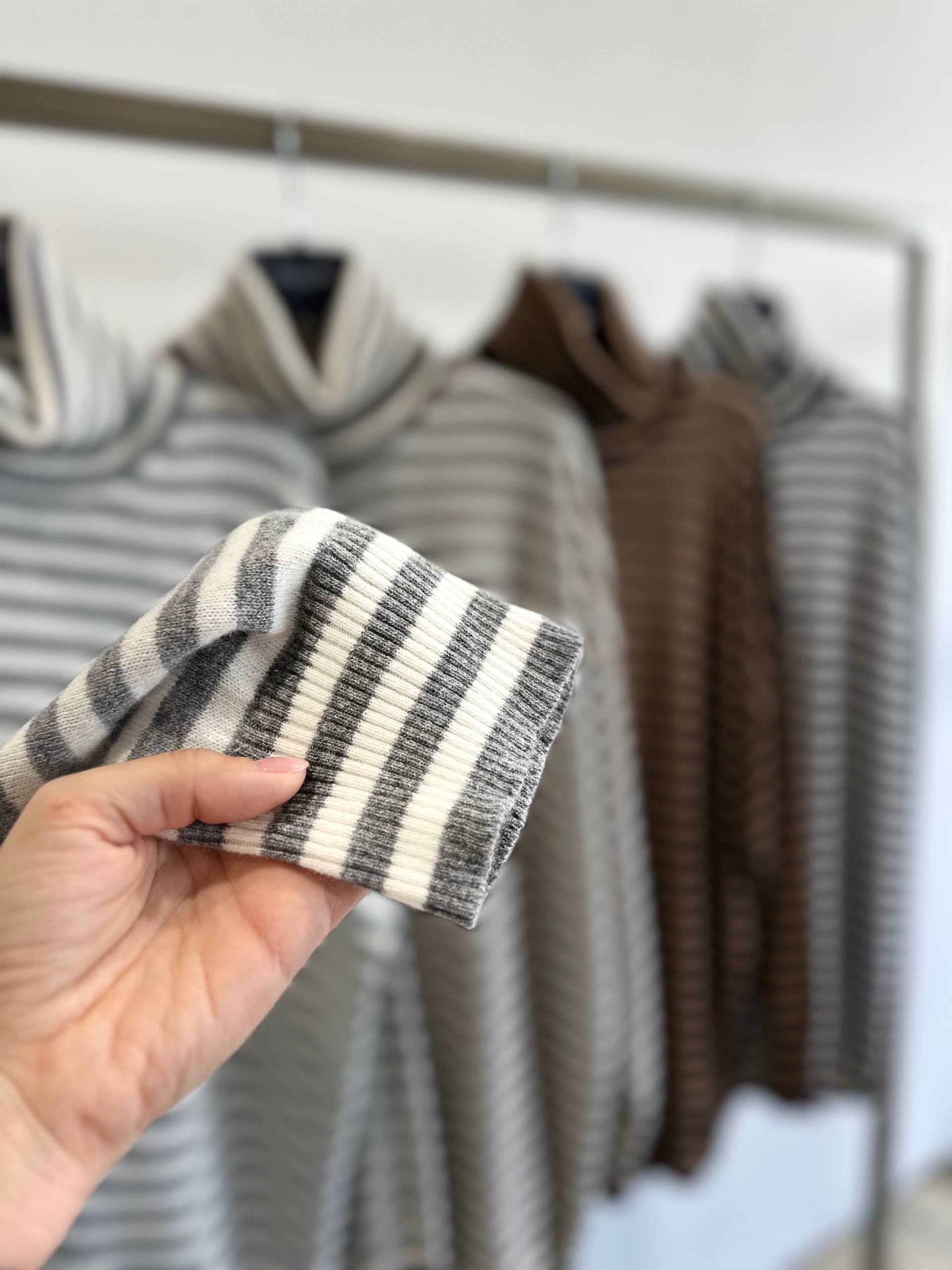 Итальянская одежда, бренд Derwix, арт. 73982499