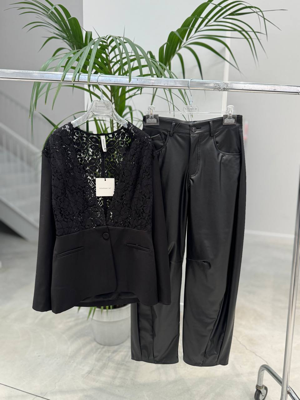 Фото Tensione in