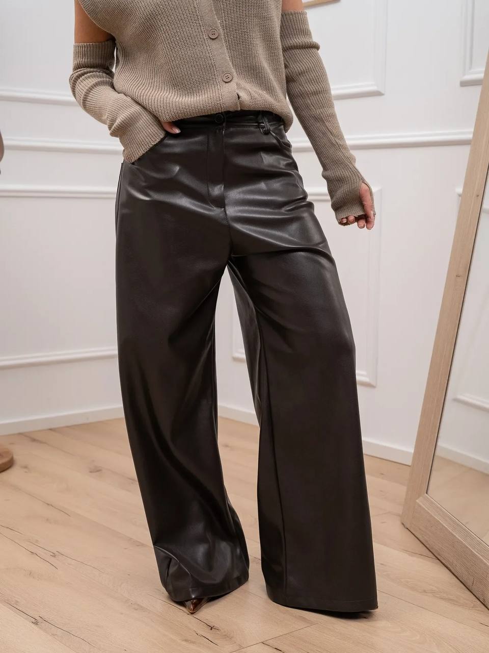 Фото Tensione in