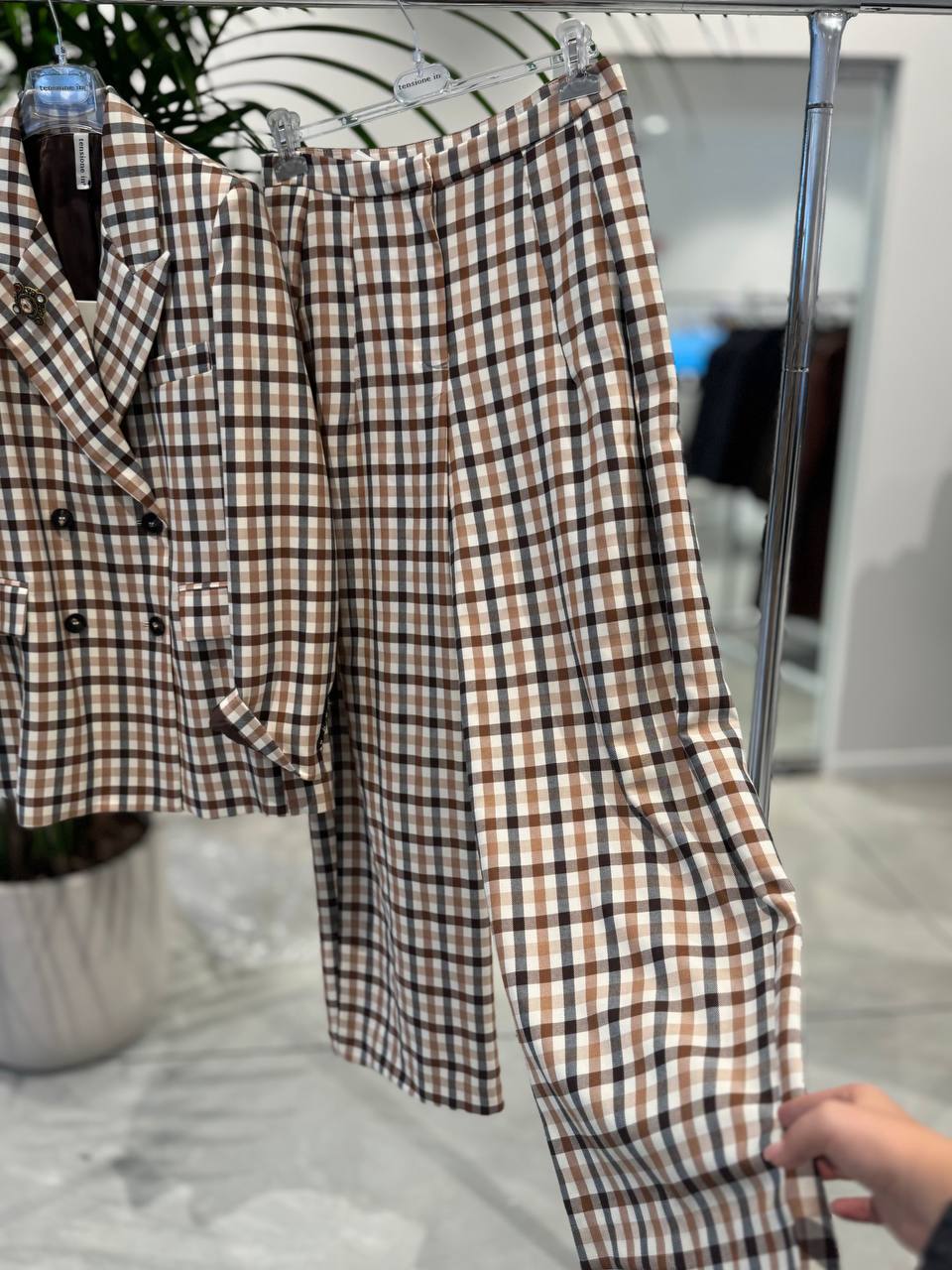 Фото Tensione in