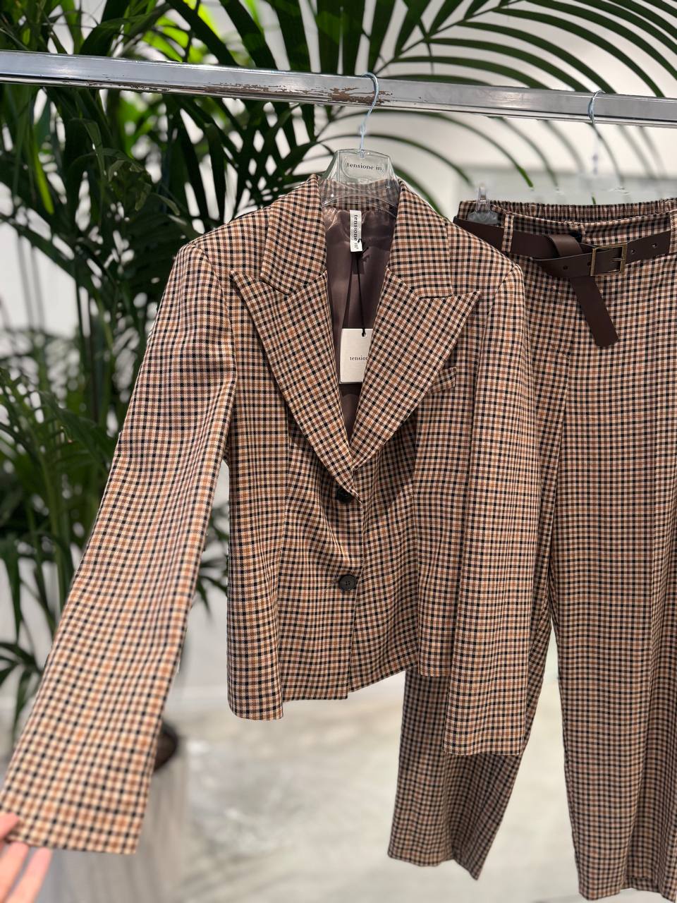 Фото Tensione in