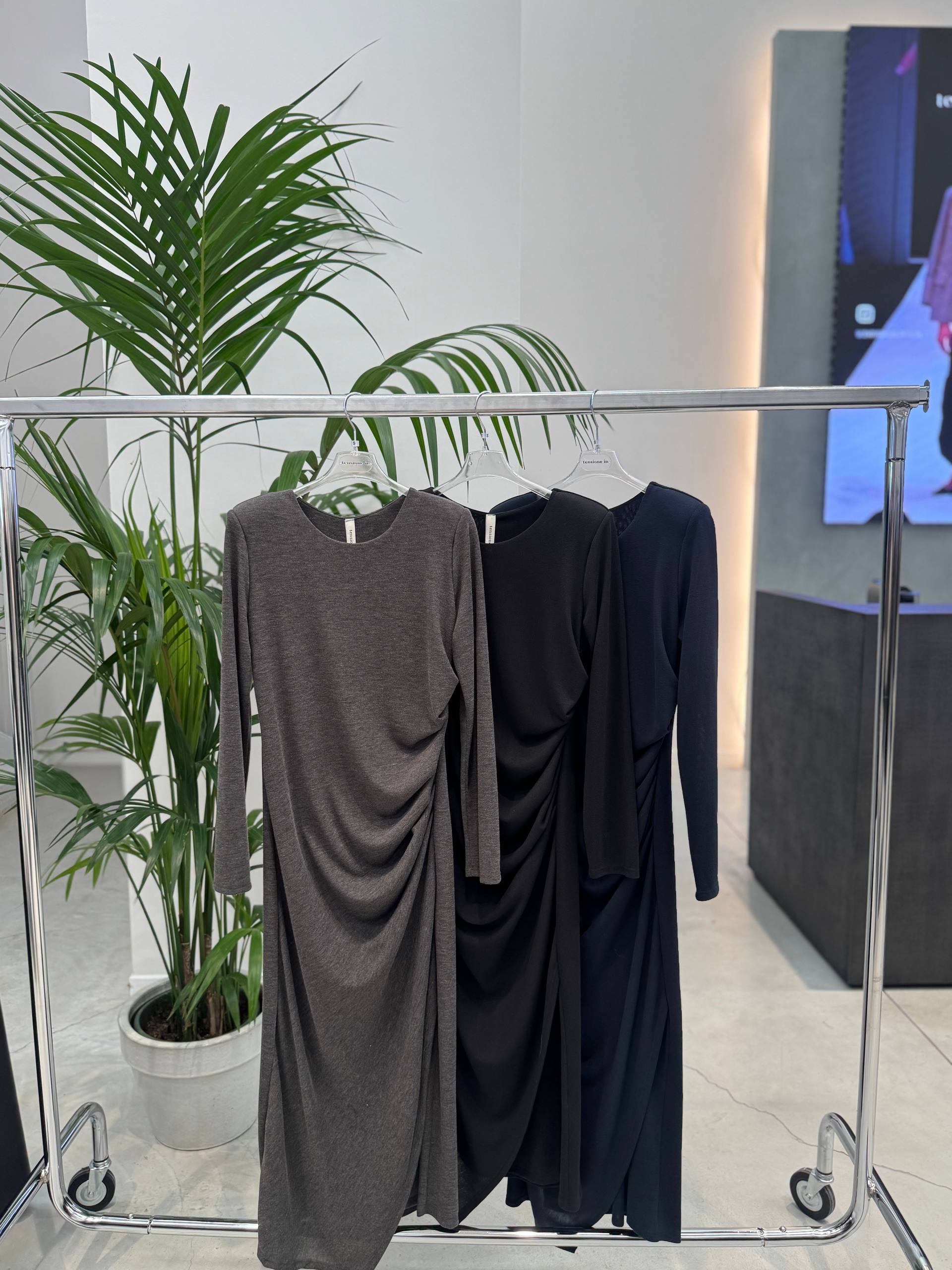 Итальянская одежда, бренд Tensione in, арт. 73989504