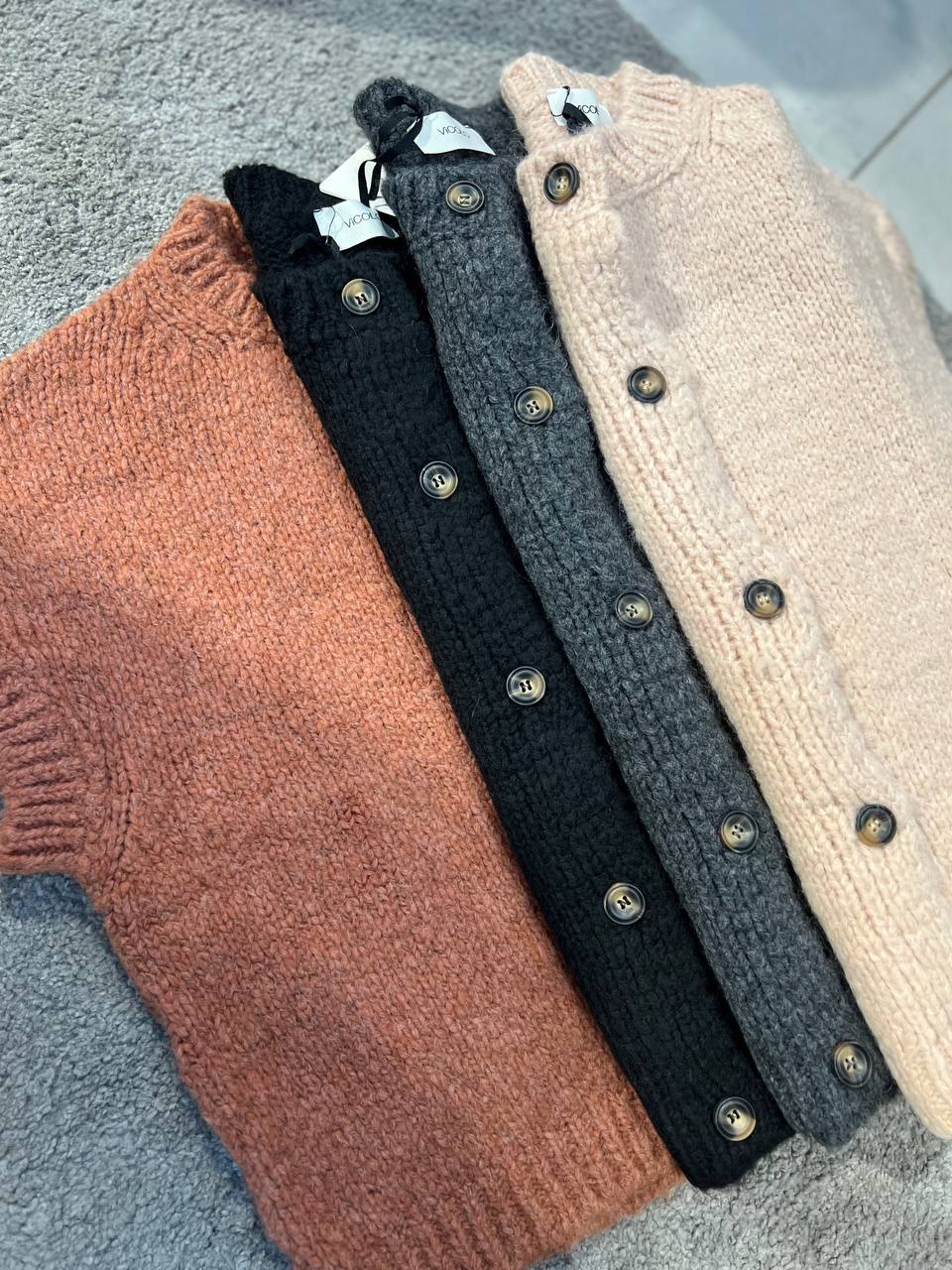 Vicolo Фото Vicolo