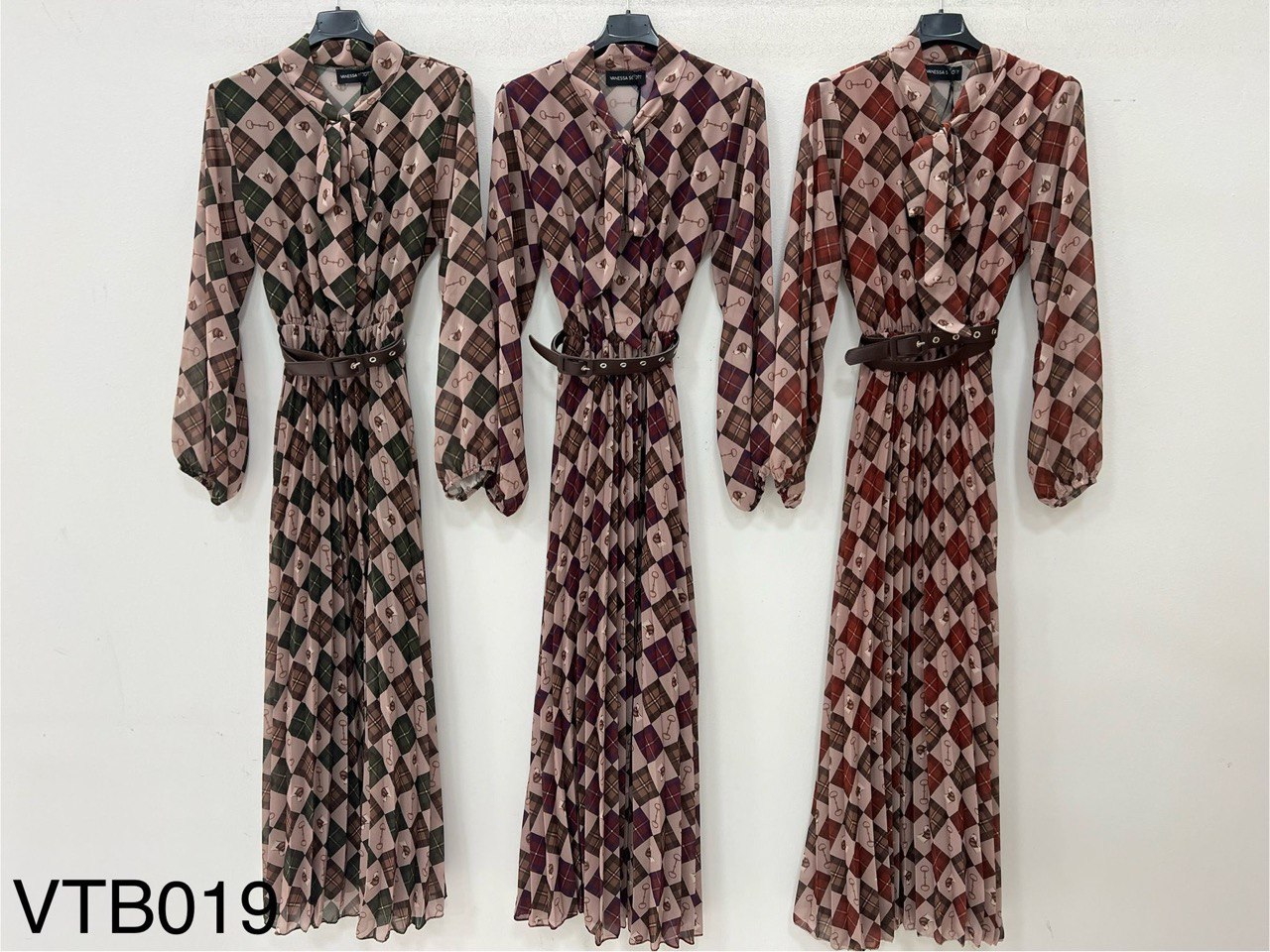 Фото Vanessa Scott