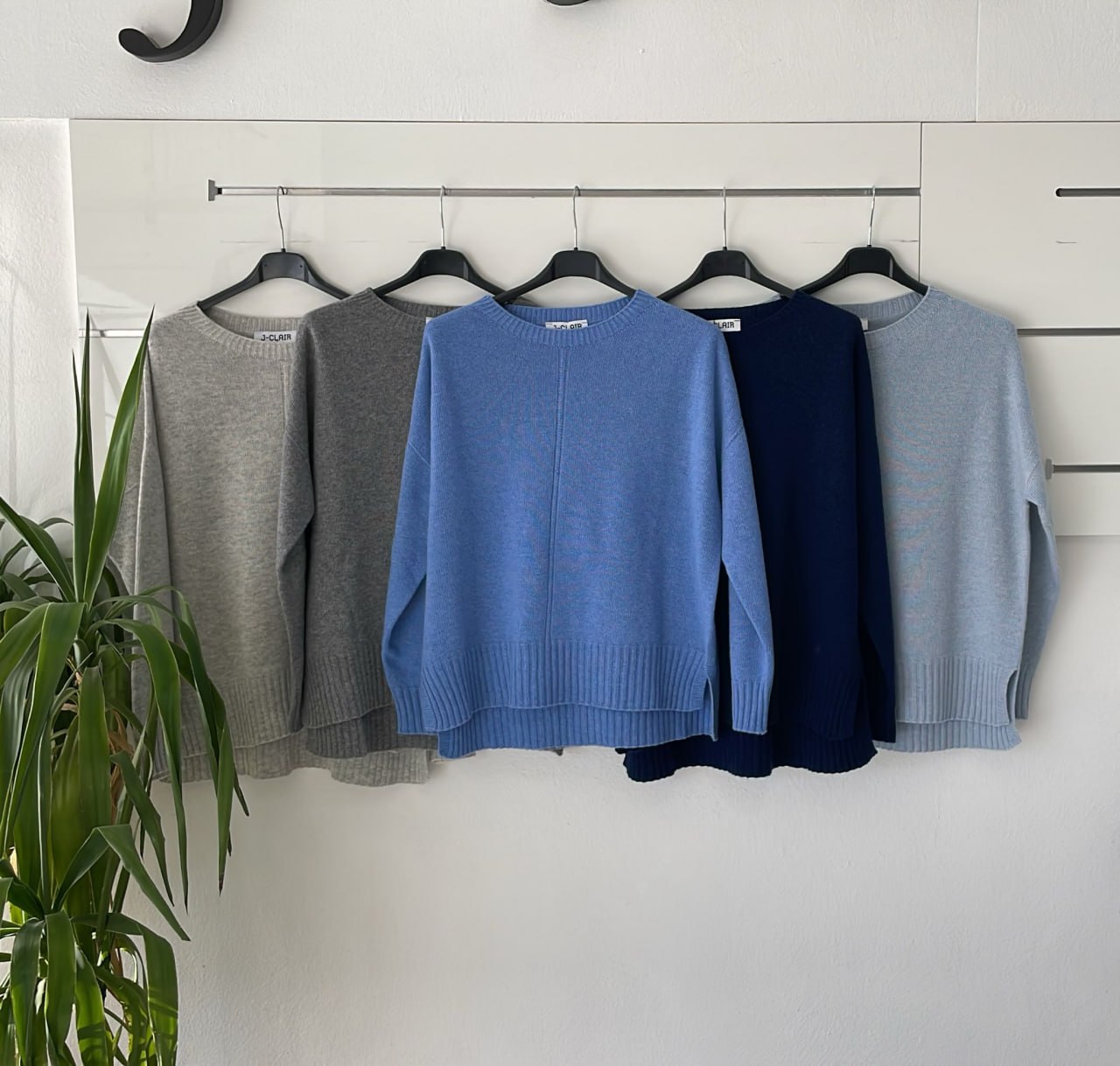 Фото Joie Clair (J-Clair)