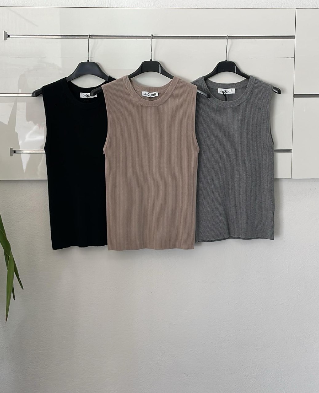 Фото Joie Clair (J-Clair)