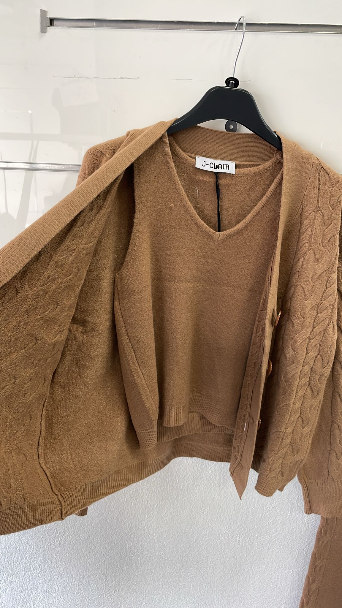 Фото Joie Clair (J-Clair)