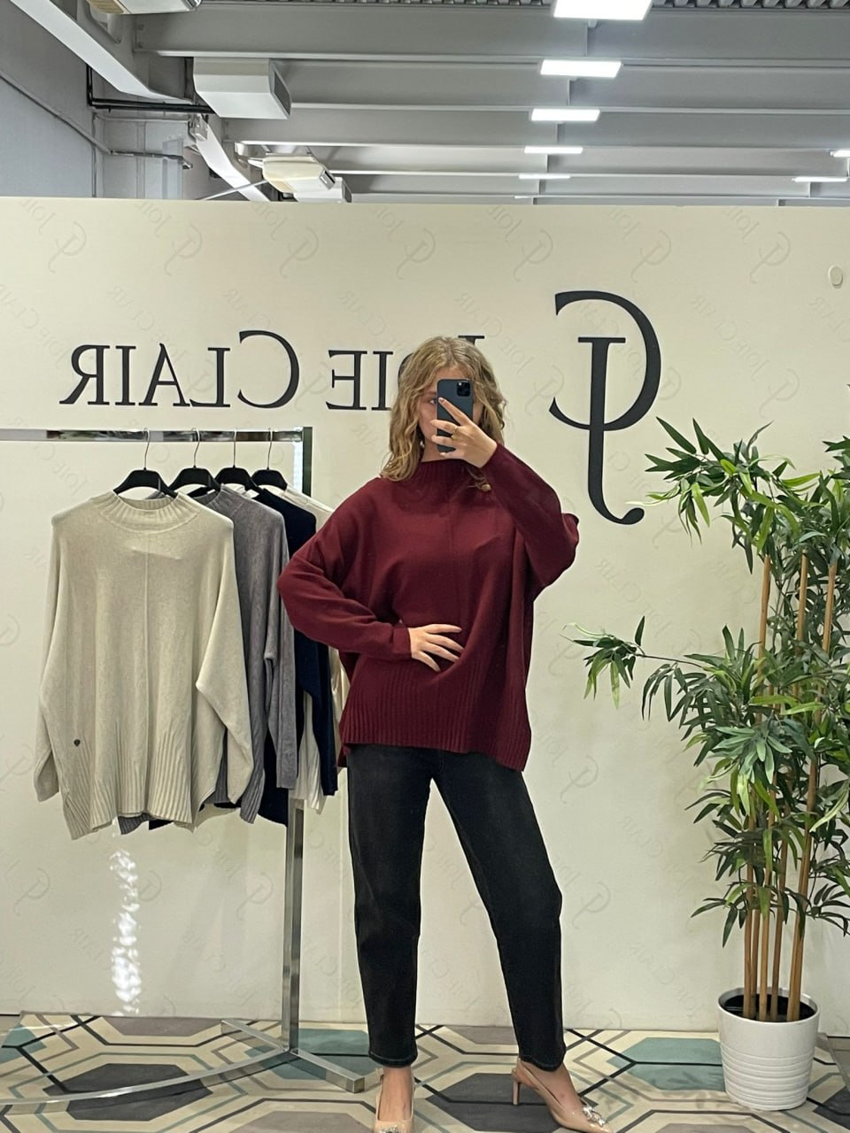 Фото Joie Clair (J-Clair)