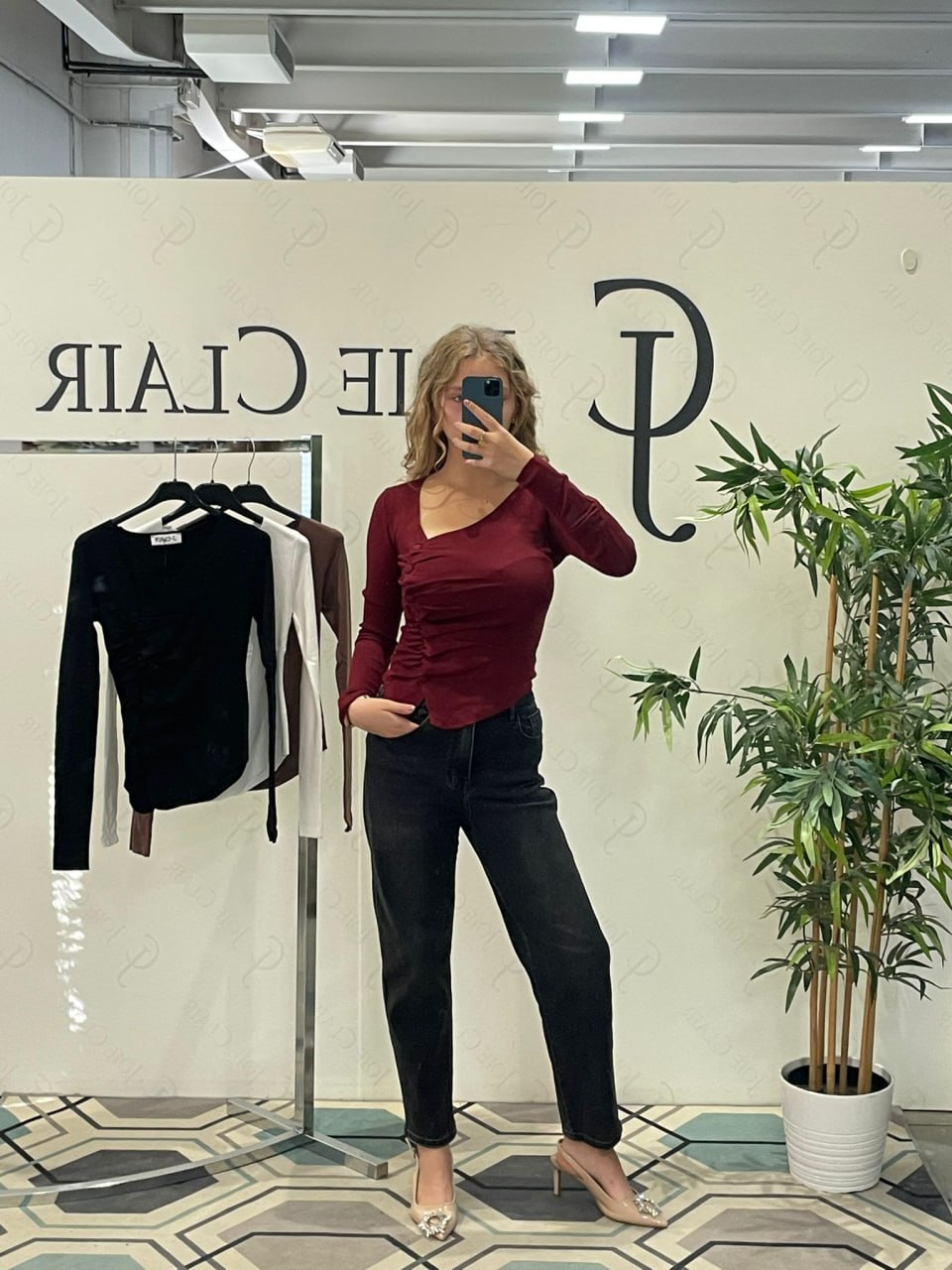 Фото Joie Clair (J-Clair)