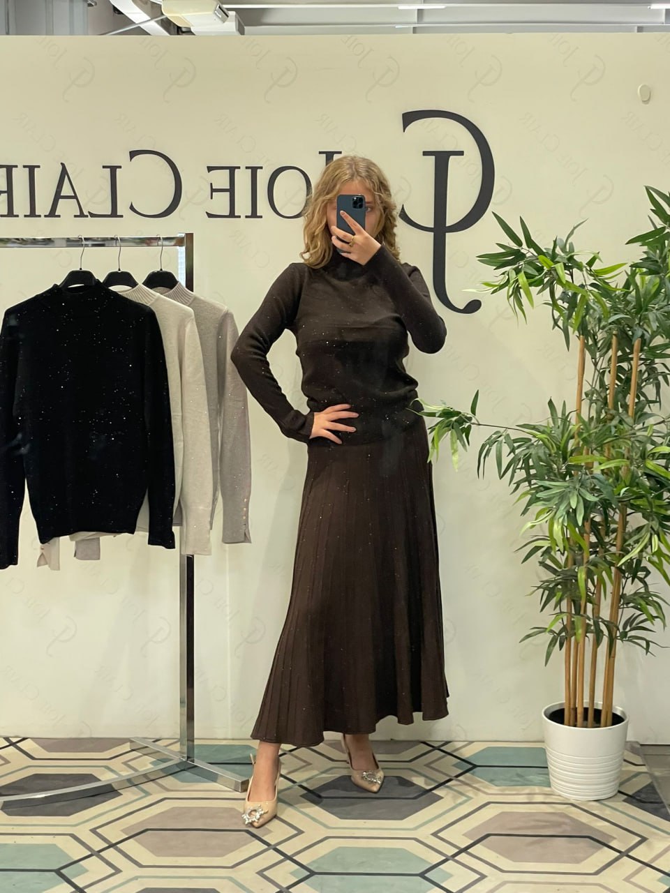 Фото Joie Clair (J-Clair)