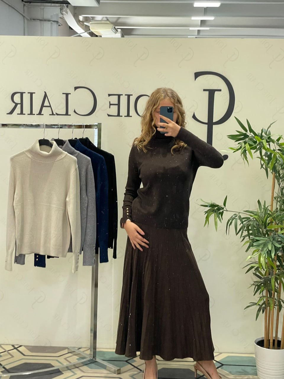 Фото Joie Clair (J-Clair)