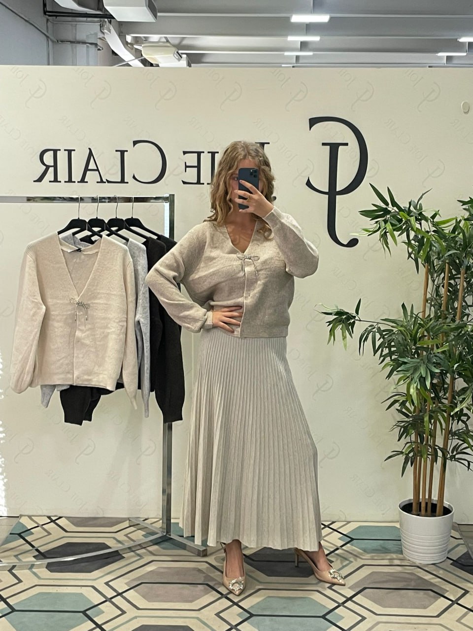 Фото Joie Clair (J-Clair)