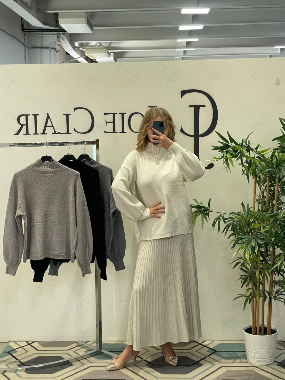 Фото Joie Clair (J-Clair)