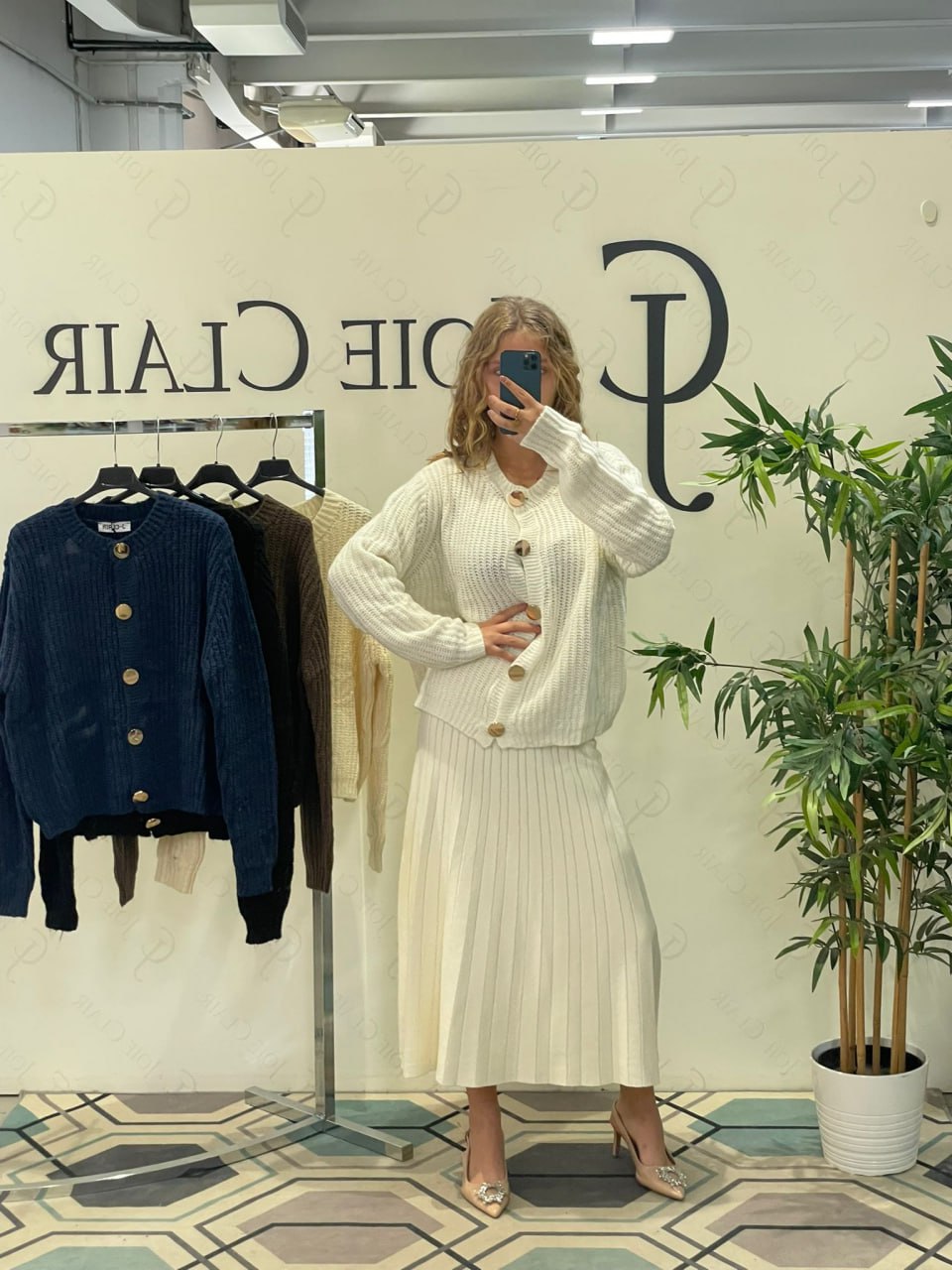 Фото Joie Clair (J-Clair)