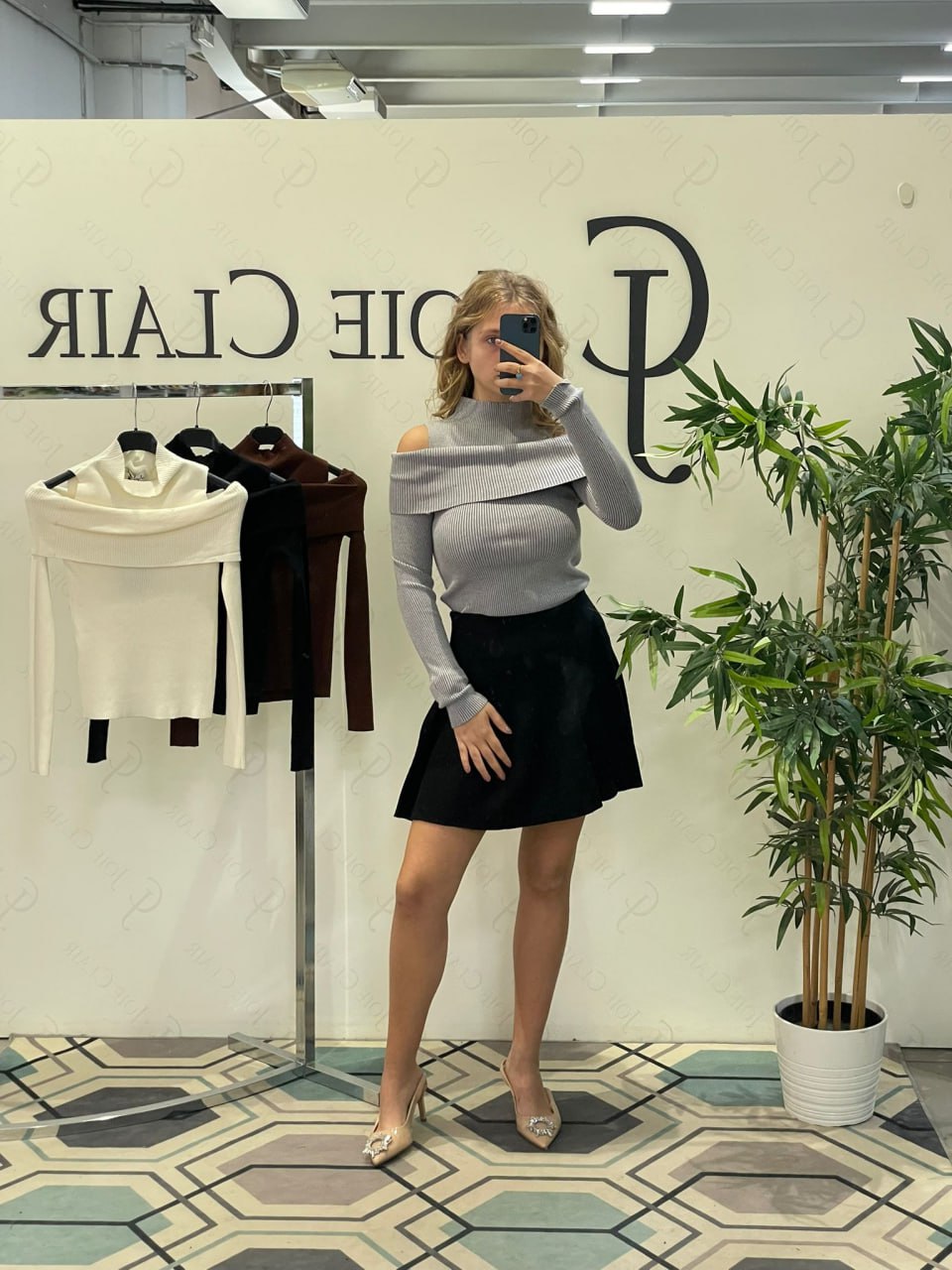 Фото Joie Clair (J-Clair)