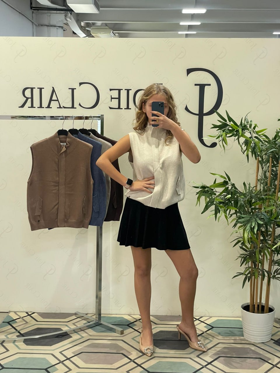 Фото Joie Clair (J-Clair)