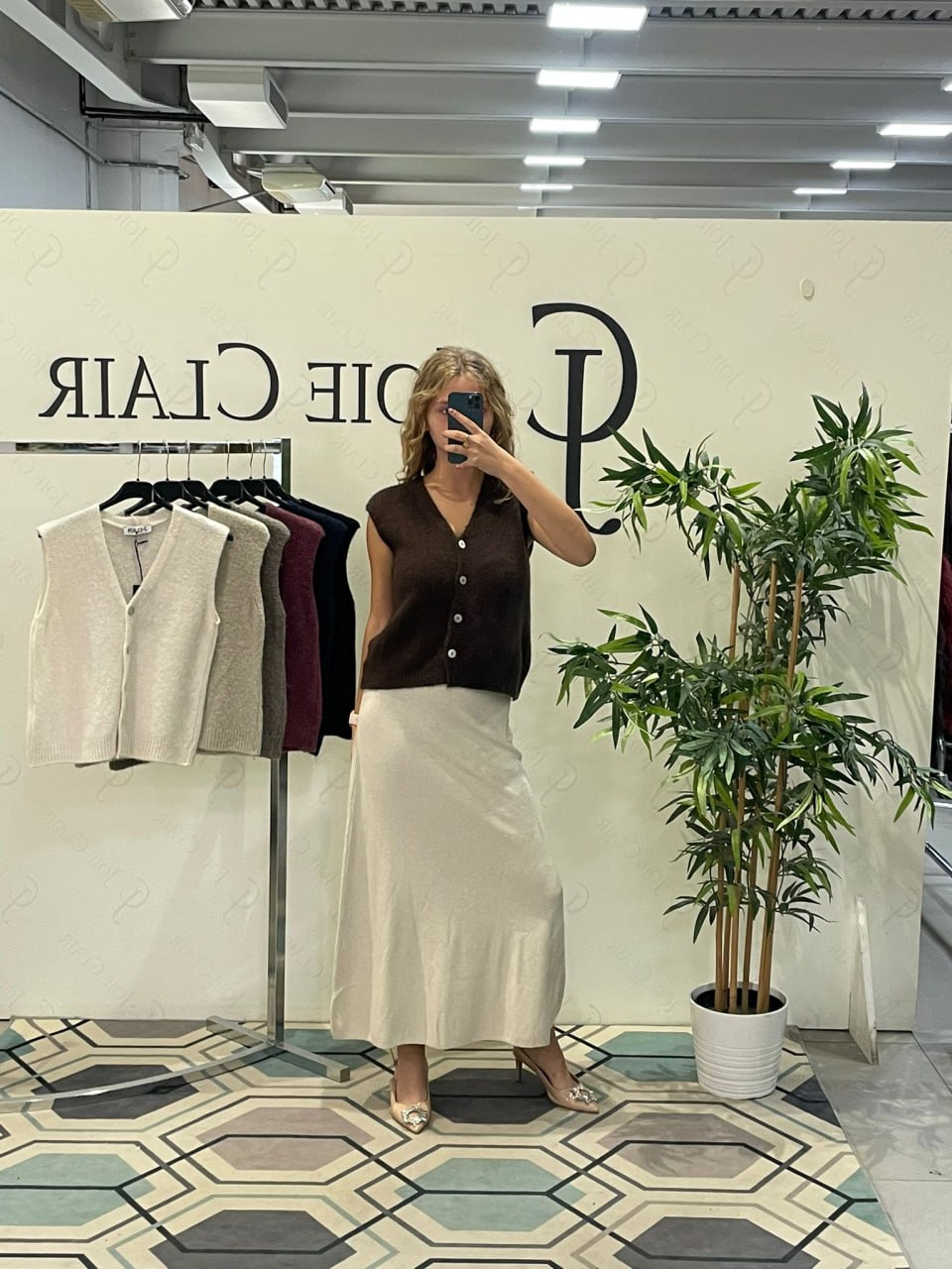 Фото Joie Clair (J-Clair)