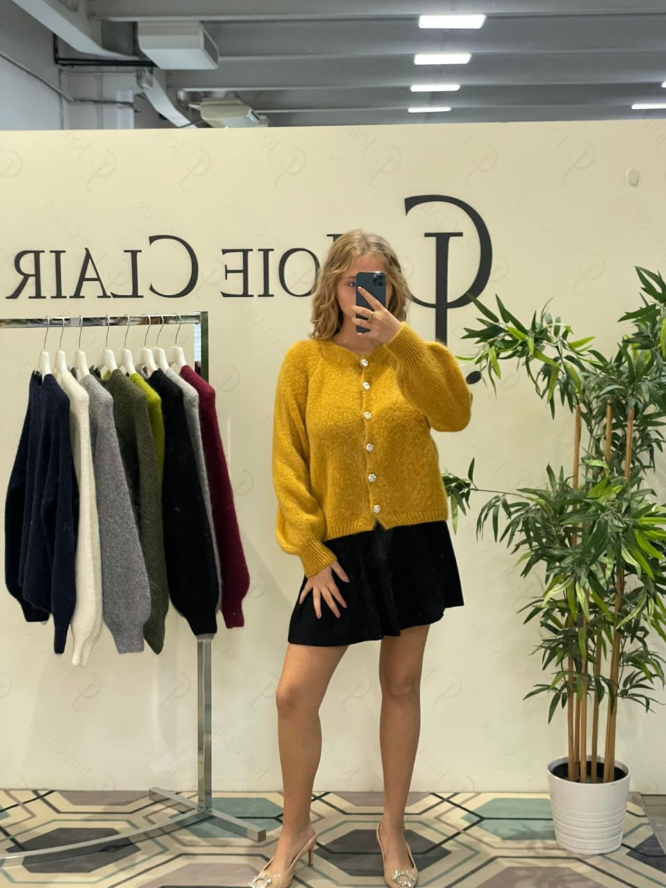 Фото Joie Clair (J-Clair)