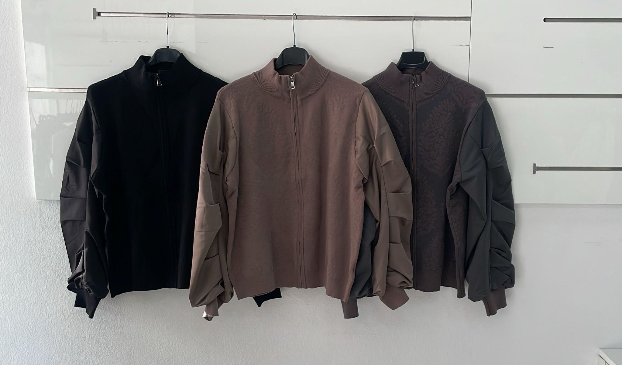 Фото Joie Clair (J-Clair)