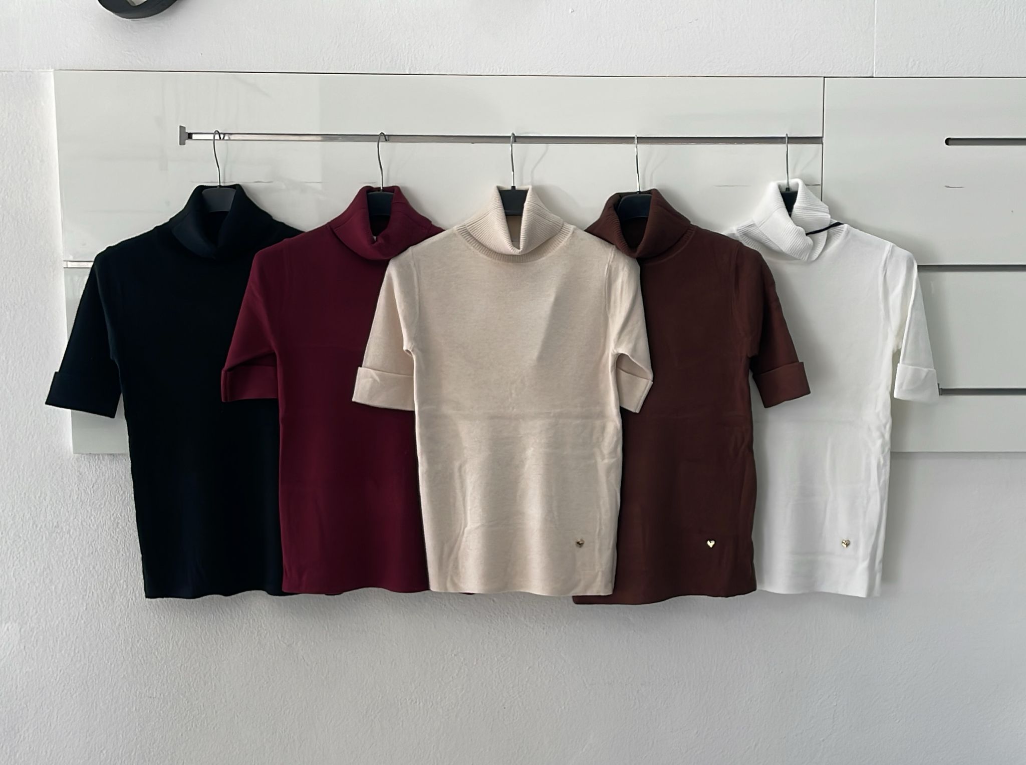 Фото Joie Clair (J-Clair)