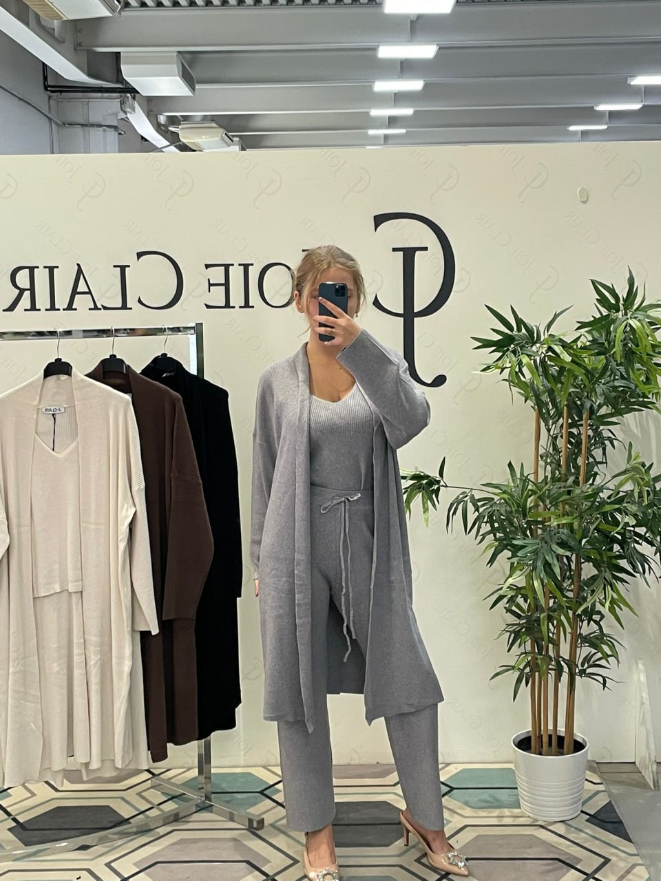 Фото Joie Clair (J-Clair)