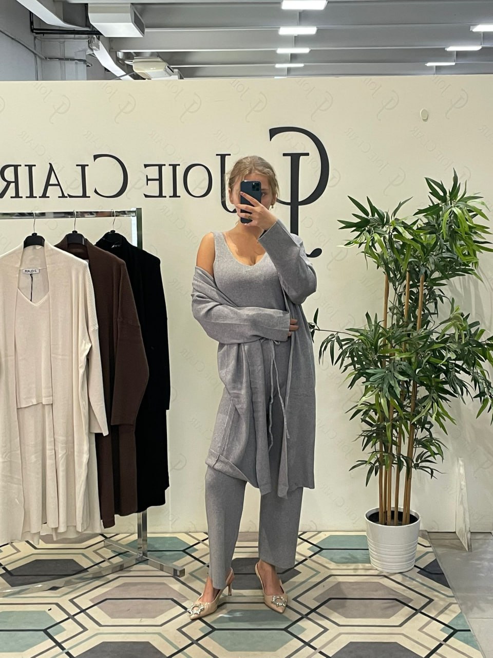 Фото Joie Clair (J-Clair)