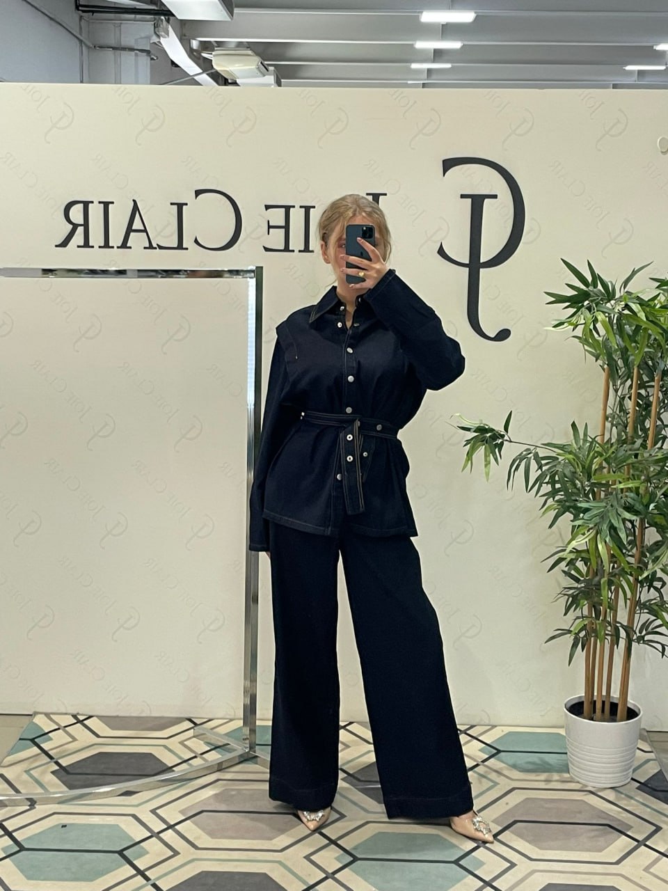 Фото Joie Clair (J-Clair)