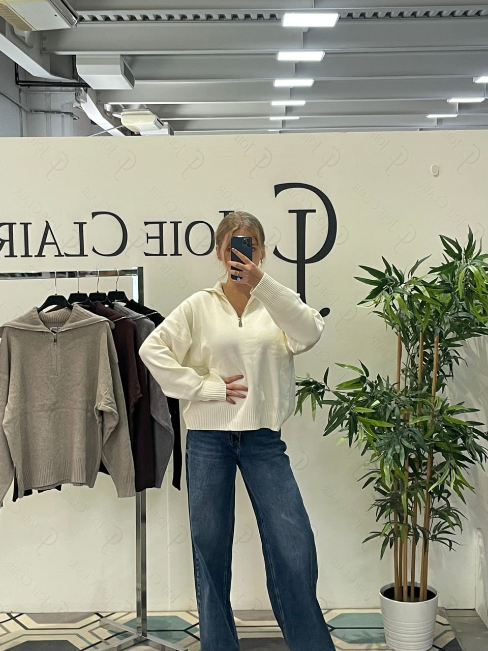 Фото Joie Clair (J-Clair)