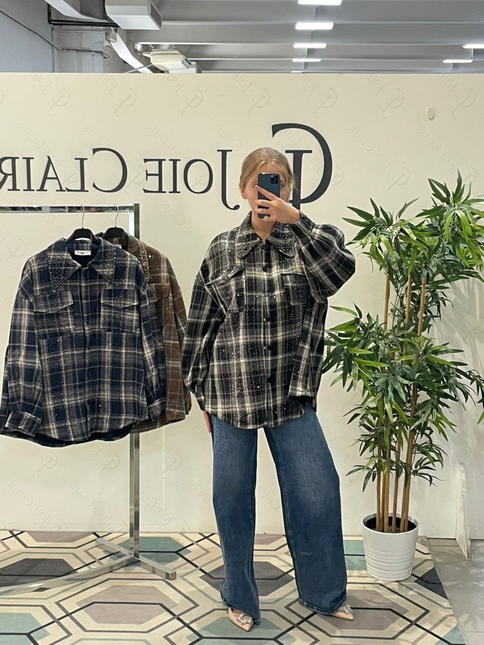 Фото Joie Clair (J-Clair)