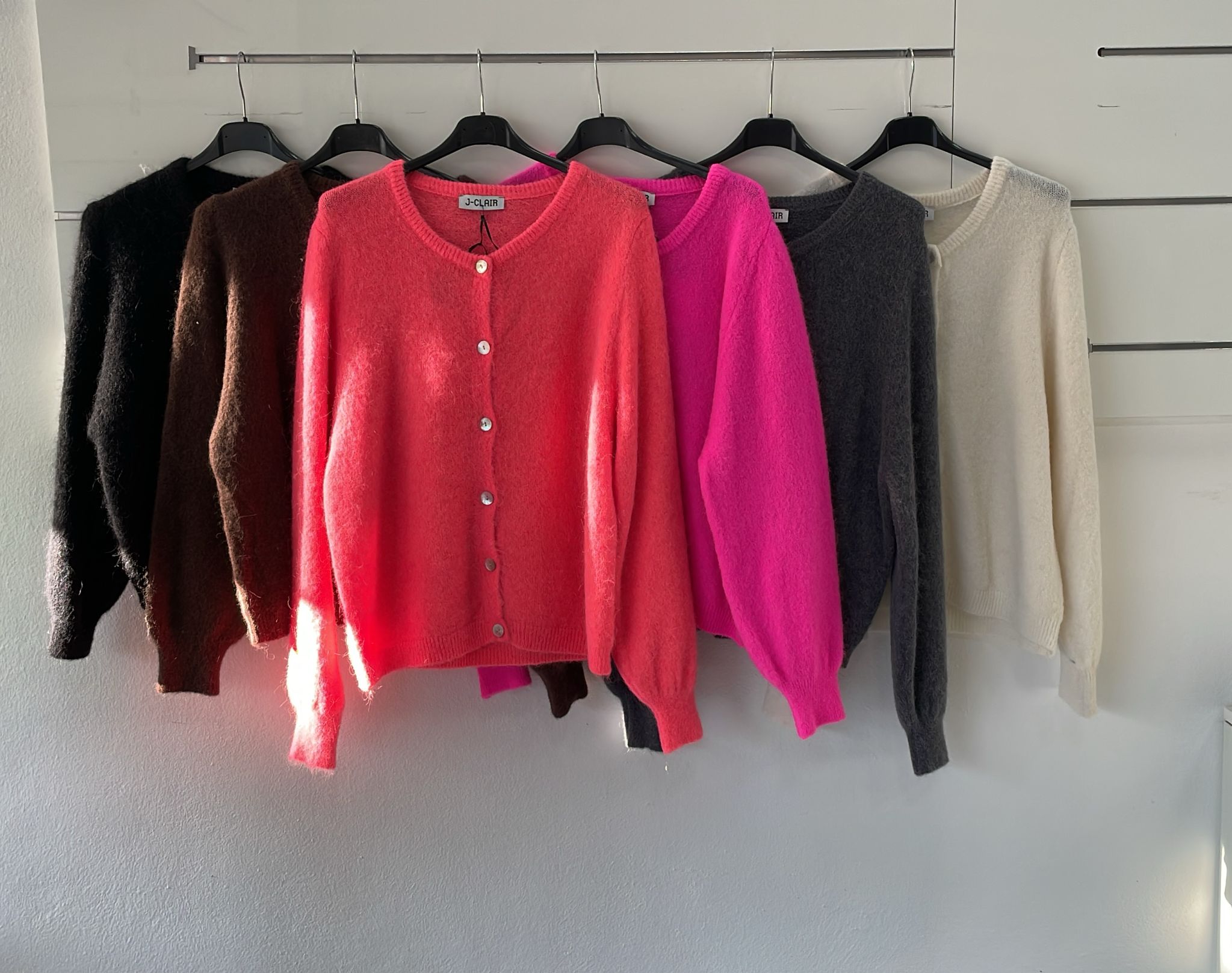 Фото Joie Clair (J-Clair)