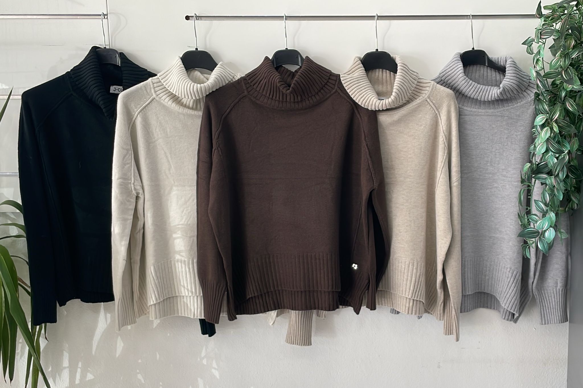 Фото Joie Clair (J-Clair)