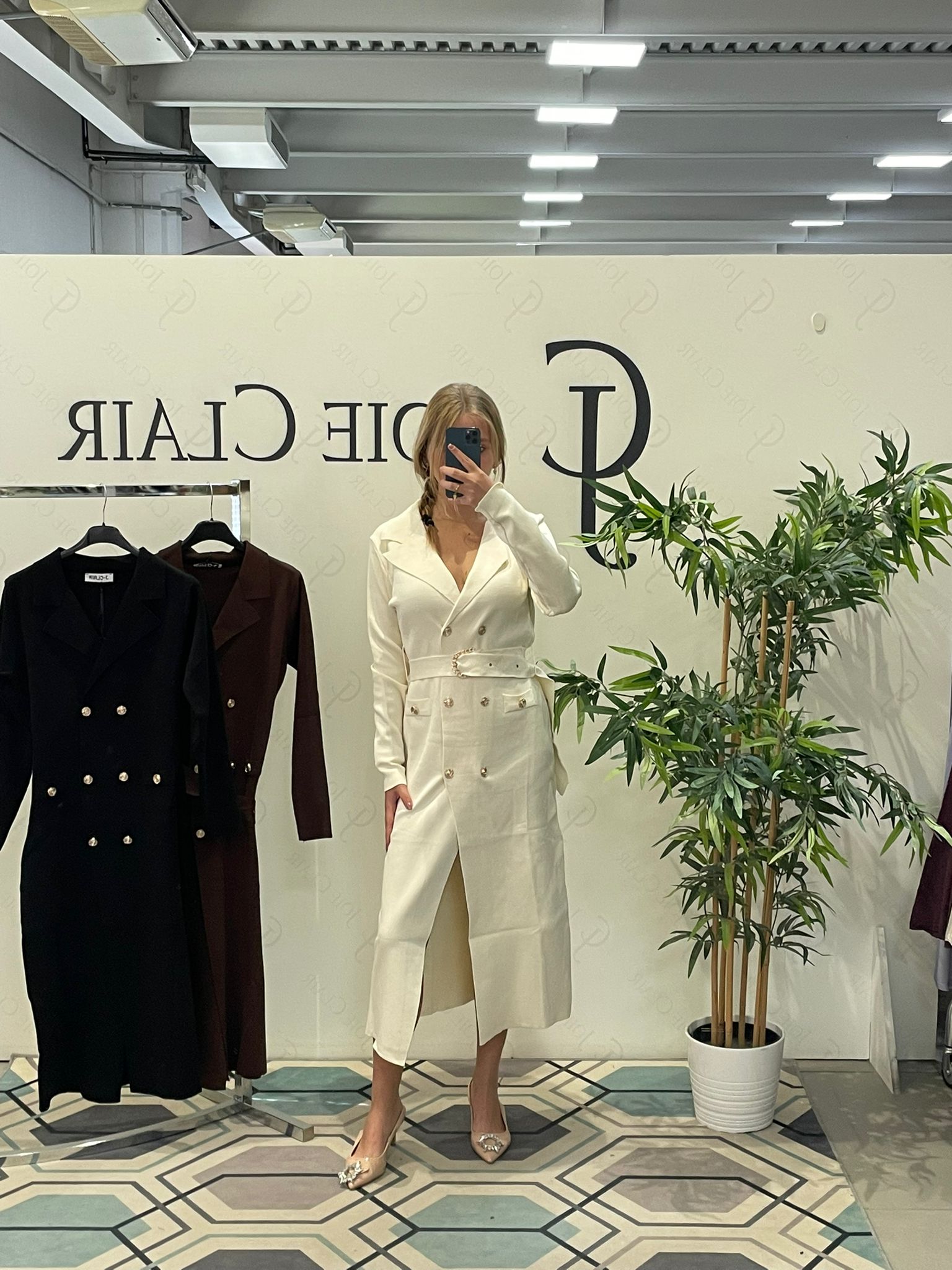 Фото Joie Clair (J-Clair)