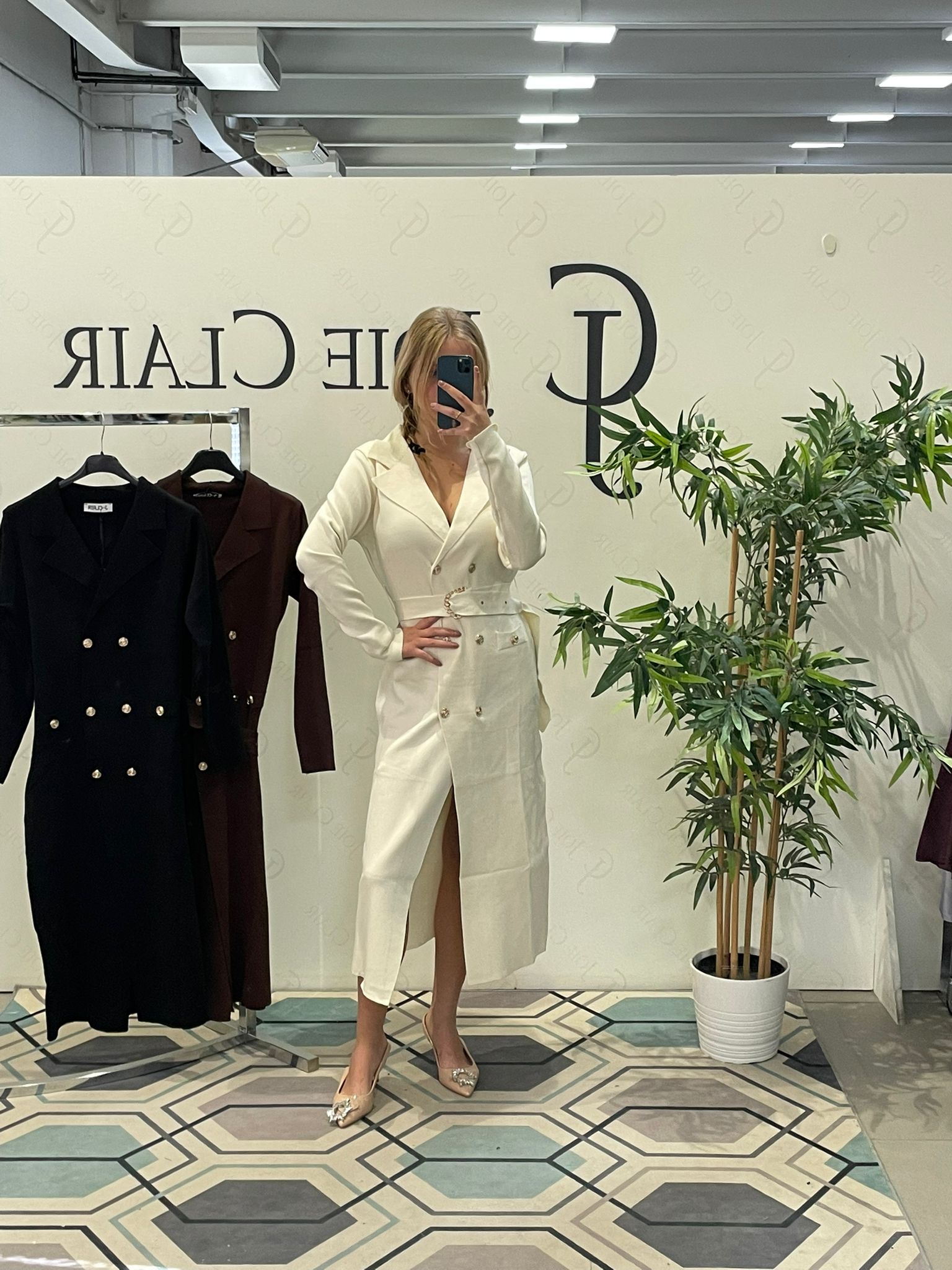 Фото Joie Clair (J-Clair)