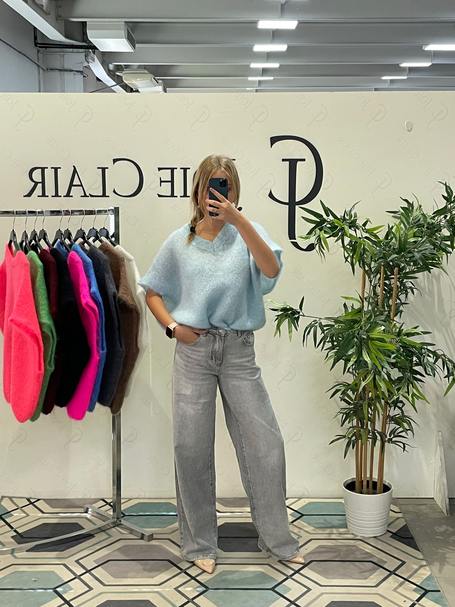 Фото Joie Clair (J-Clair)