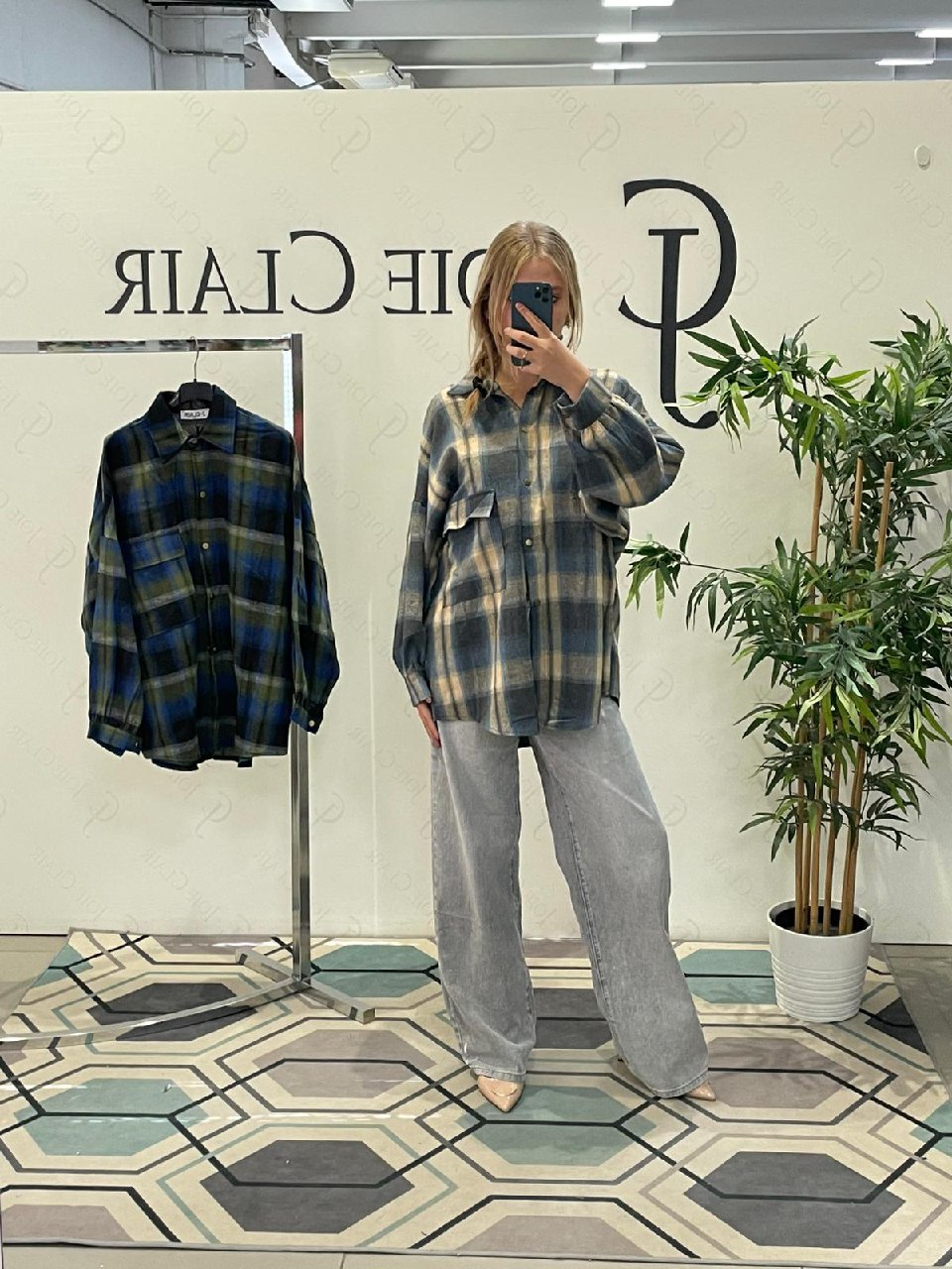 Фото Joie Clair (J-Clair)