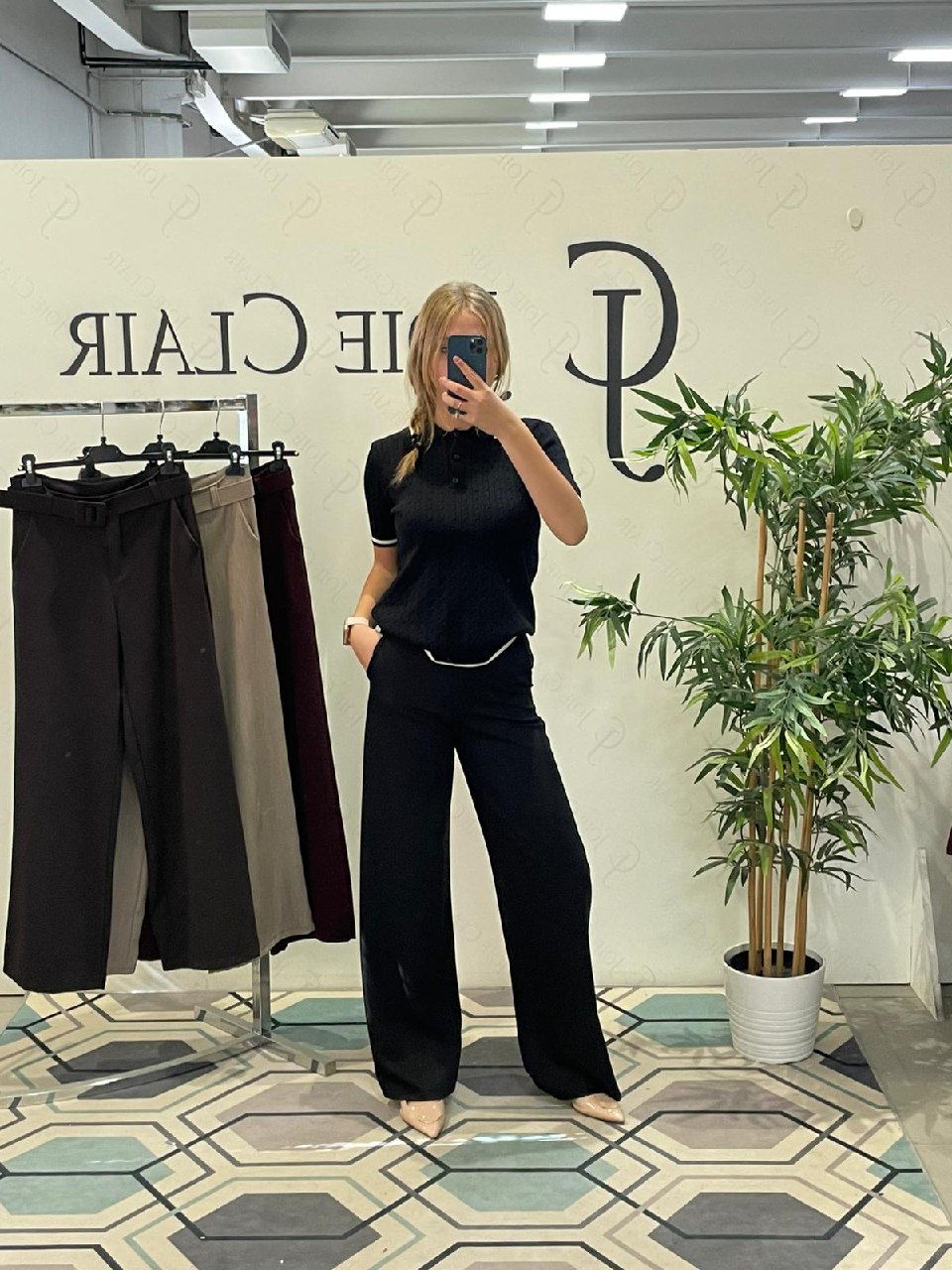 Фото Joie Clair (J-Clair)