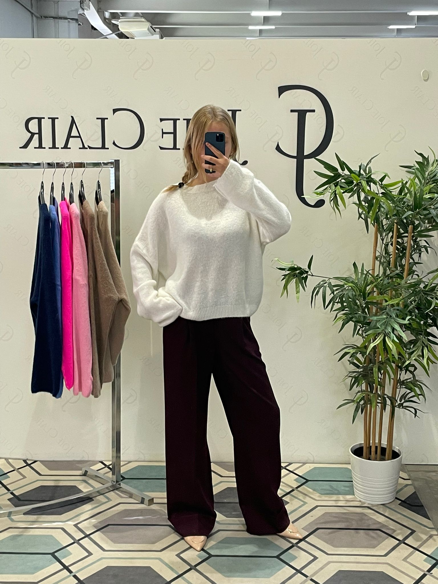 Фото Joie Clair (J-Clair)