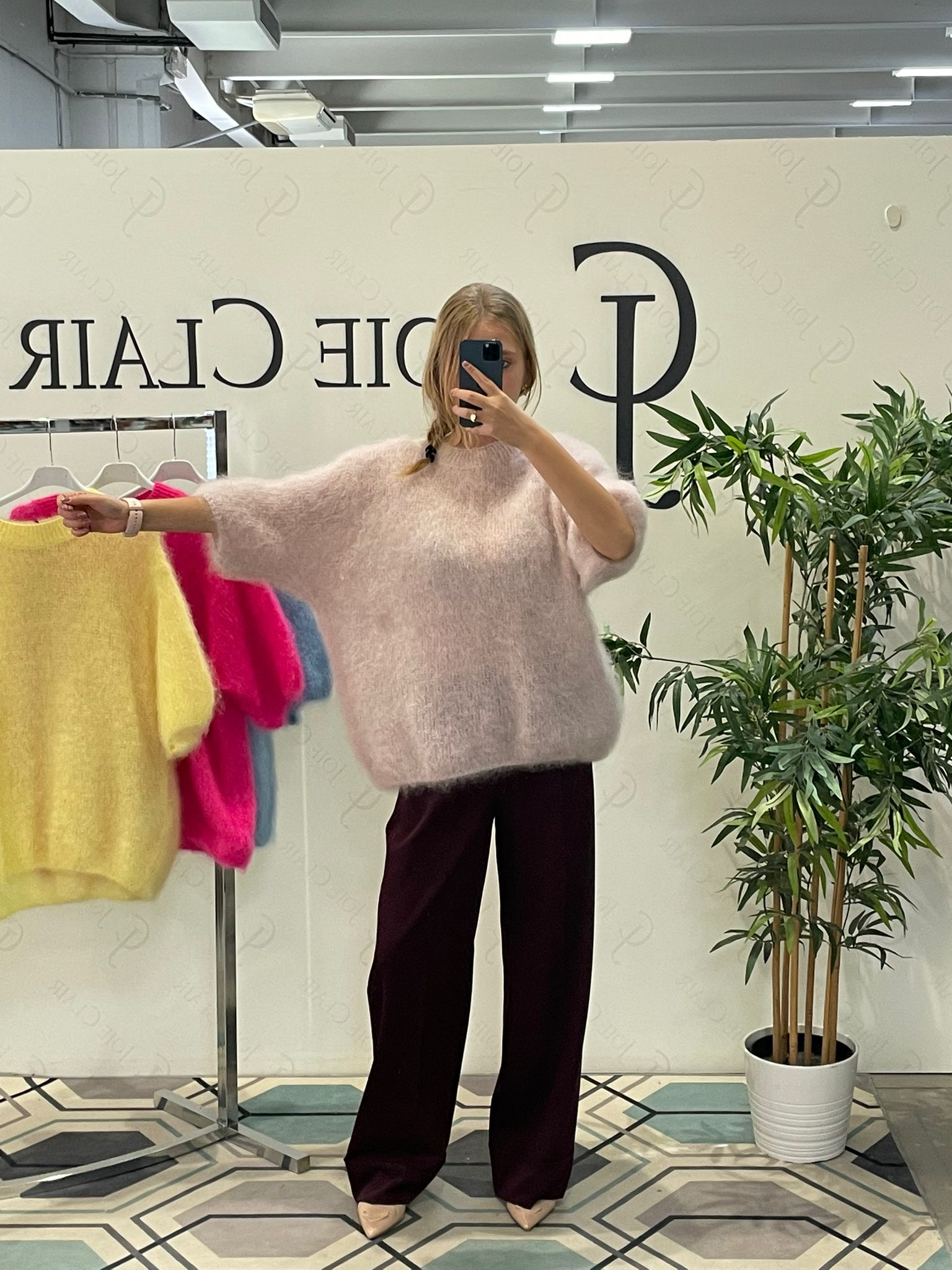 Фото Joie Clair (J-Clair)