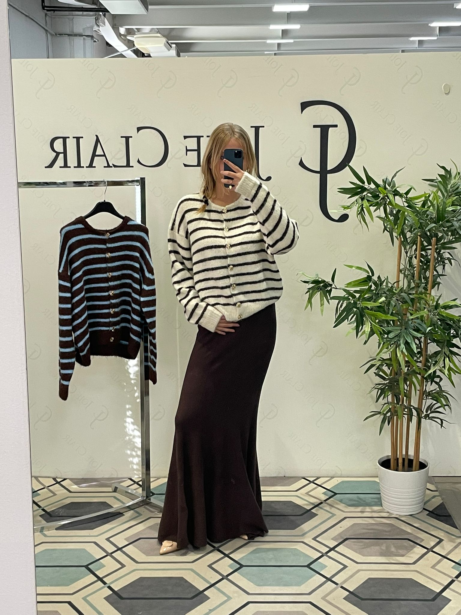 Фото Joie Clair (J-Clair)