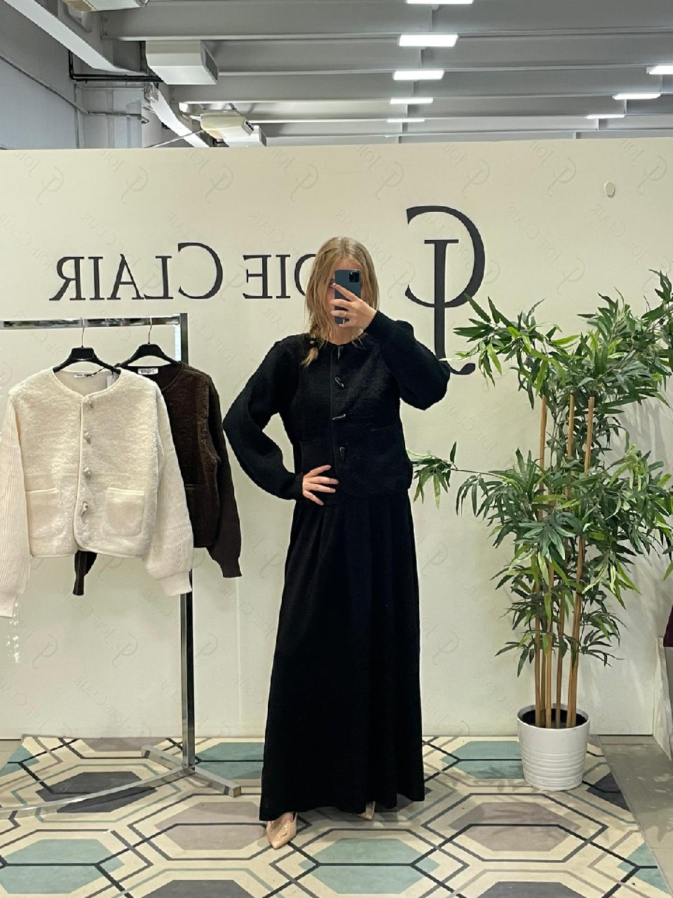 Фото Joie Clair (J-Clair)