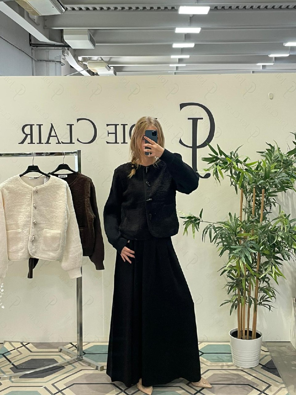 Фото Joie Clair (J-Clair)